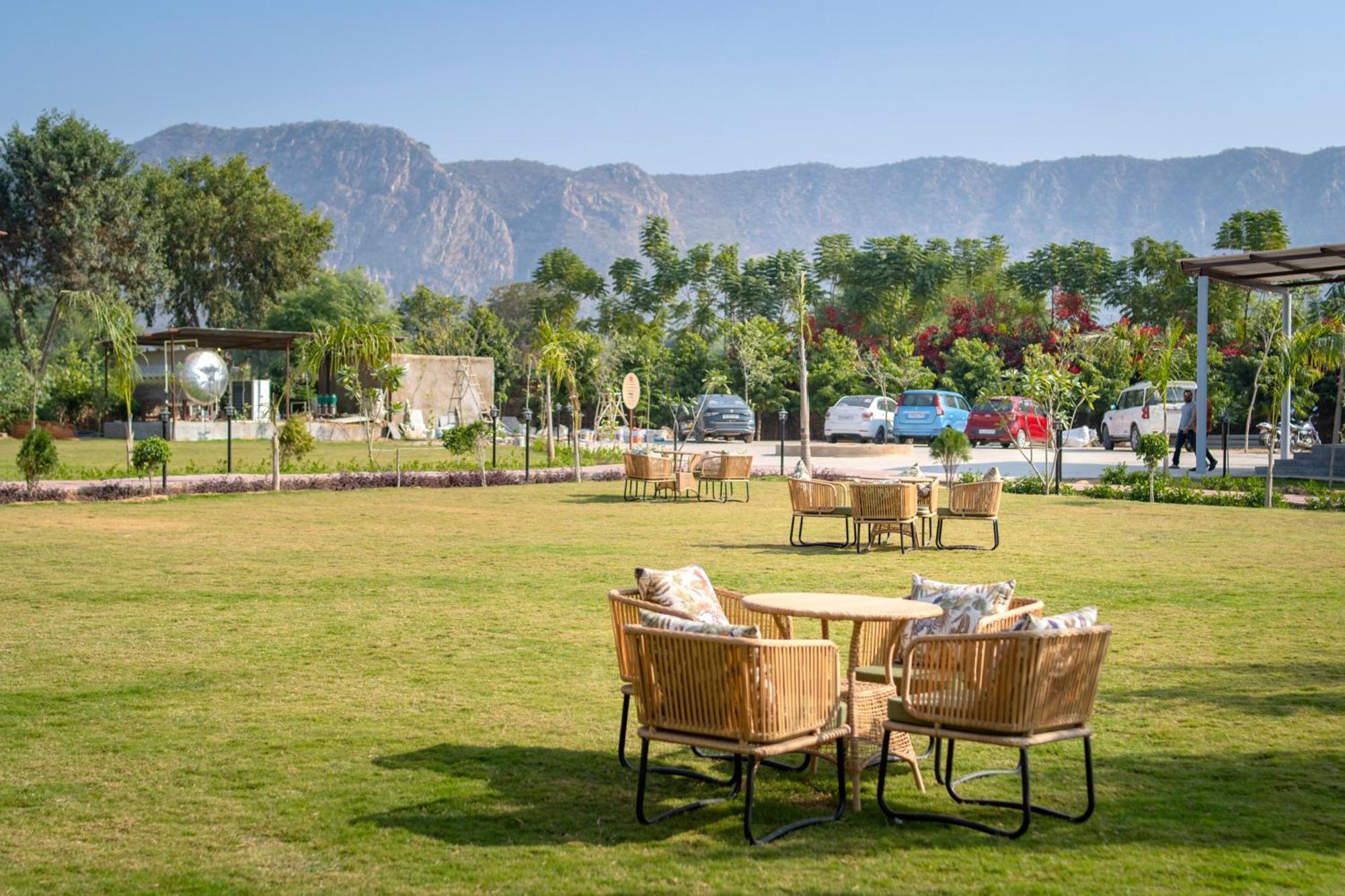 Spree Resort Sariska Thana Ghazi Екстериор снимка